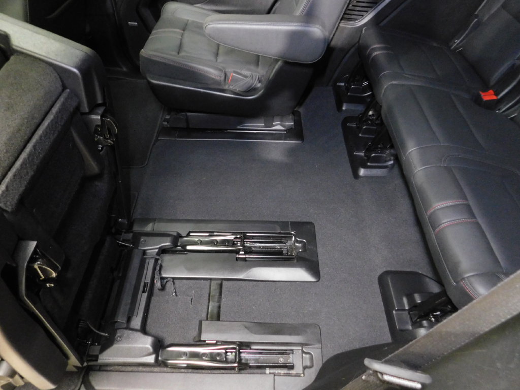 Used 2024 Chevrolet Tahoe RST w/ Luxury Package AWD/4WD image 79