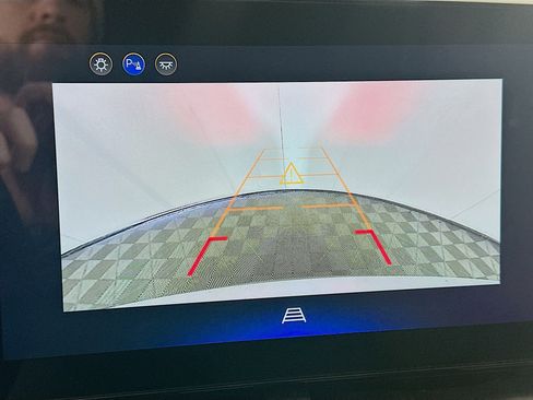 Used 2025 Chevrolet Equinox LT image 22