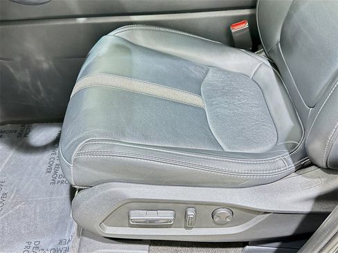 Used 2023 Honda Pilot EX-L image 19