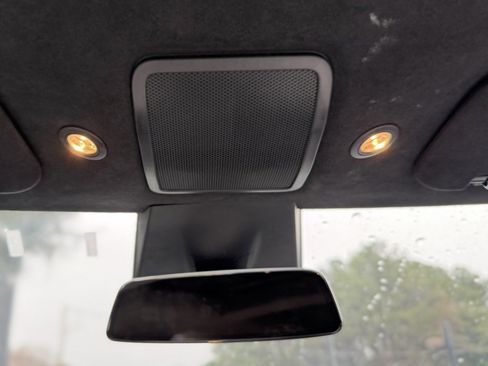 Used 2018 Tesla Model S 100D image 49