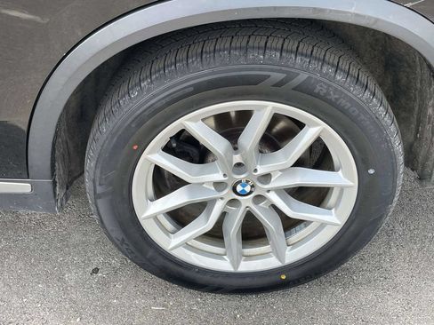 Used 2019 BMW X5 xDrive40i AWD/4WD image 9