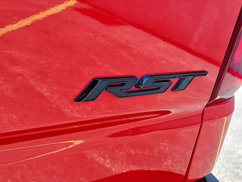Used 2021 Chevrolet Silverado 1500 RST w/ Rally Edition AWD/4WD image 9