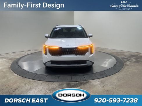 New 2026 Kia Carnival EX image 2