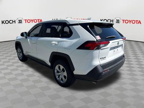 Used 2023 Toyota RAV4 LE AWD/4WD image 6