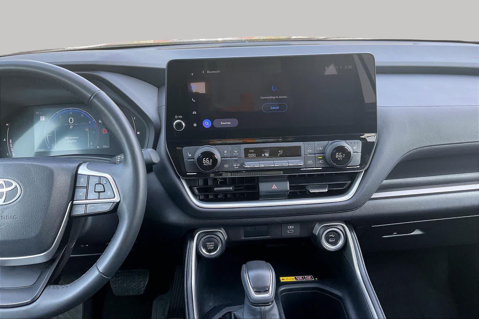Used 2026 Toyota Grand Highlander FWD image 7