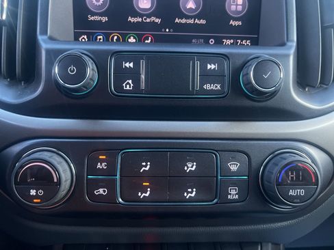 Used 2022 Chevrolet Colorado Z71 w/ Z71 Midnight Edition image 34