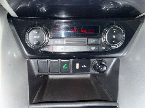 Used 2020 Mitsubishi Eclipse Cross ES image 17