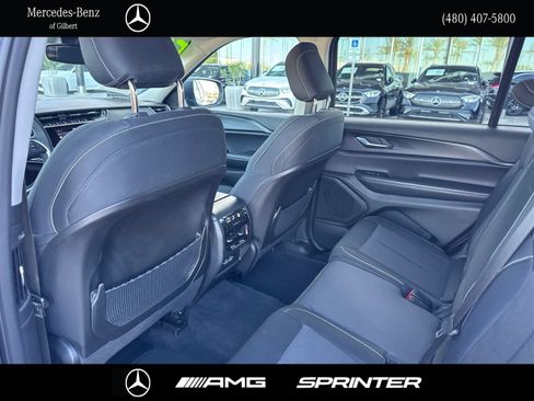 Used 2023 Jeep Grand Cherokee L Laredo AWD/4WD image 19
