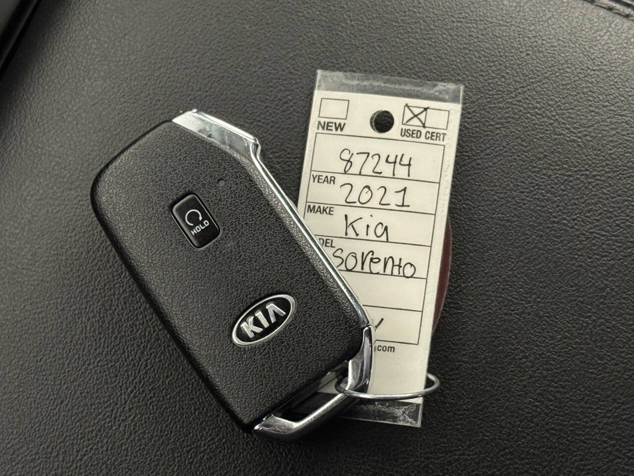 Used 2021 Kia Sorento EX AWD/4WD image 46