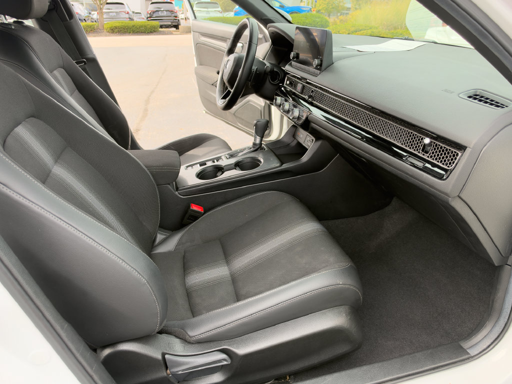 Used 2024 Honda Civic Sport image 12