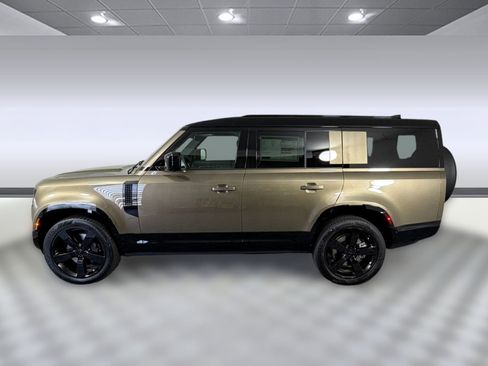 New 2026 Land Rover Defender 130 X-Dynamic SE AWD/4WD image 2