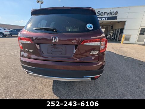 Used 2021 Honda Pilot Touring image 5