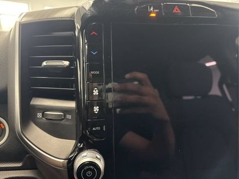 New 2026 RAM 1500 Big Horn AWD/4WD image 39