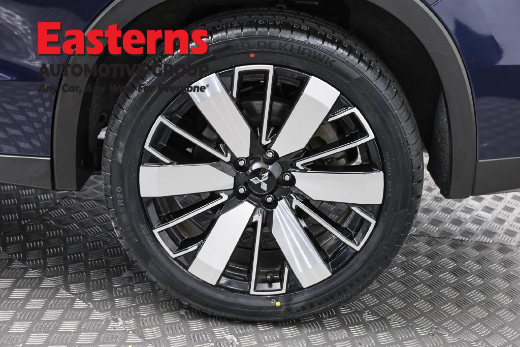 Used 2025 Mitsubishi Outlander SE FWD image 36