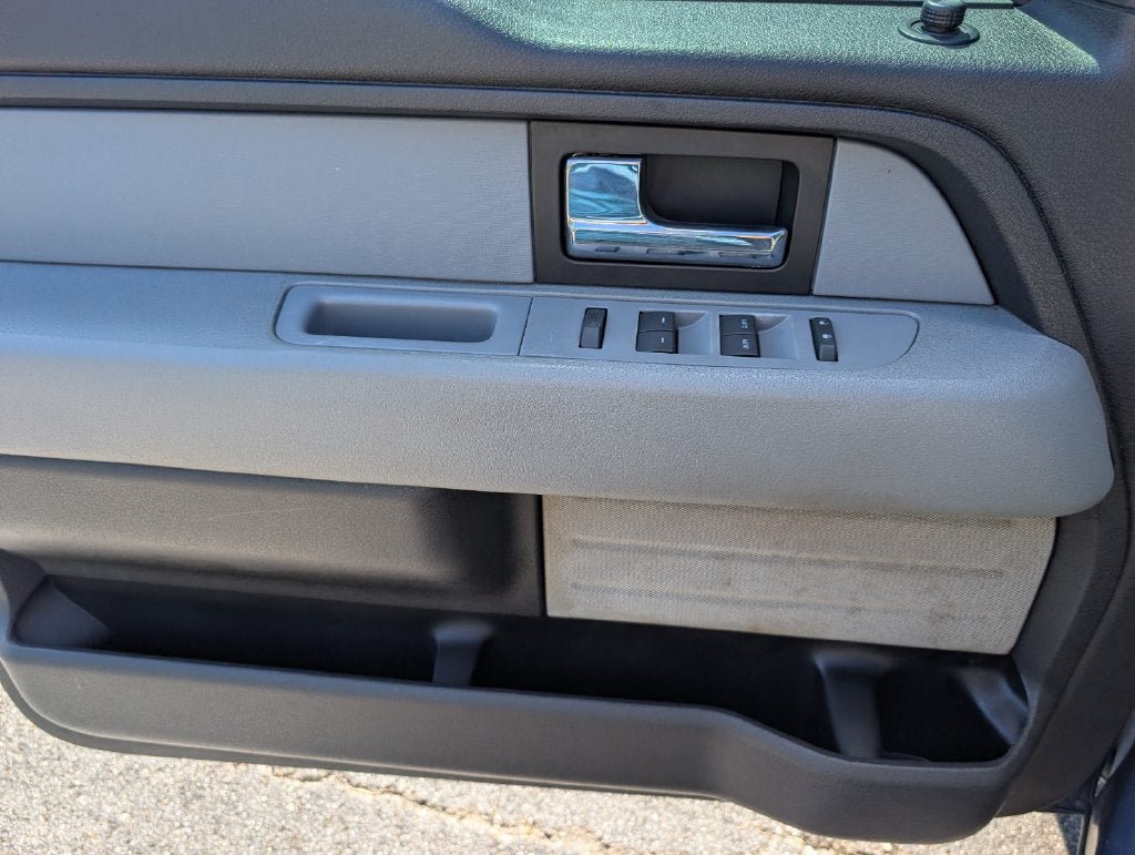 Used 2014 Ford F150 XLT w/ Equipment Group 301A Mid RWD image 16