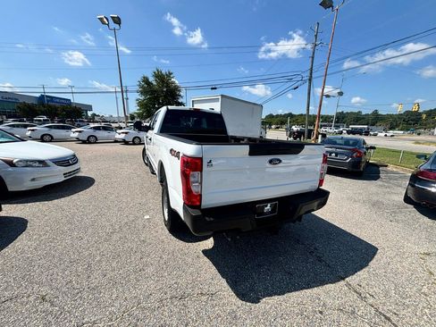 Used 2022 Ford F250 XL w/ Power Equipment Group AWD/4WD image 14