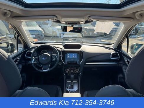 Used 2024 Subaru Forester Premium image 20