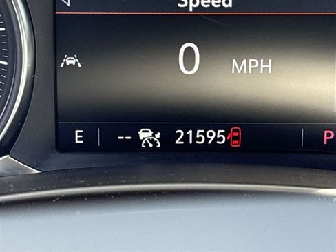 Certified 2024 GMC Terrain SLT AWD/4WD image 12