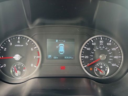 Used 2022 Kia Telluride S image 11