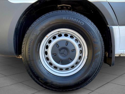 Certified 2025 Mercedes-Benz Sprinter 2500 image 15