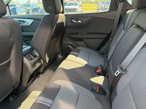 New 2025 Chevrolet Blazer LT w/ Midnight/Sport Edition image 21