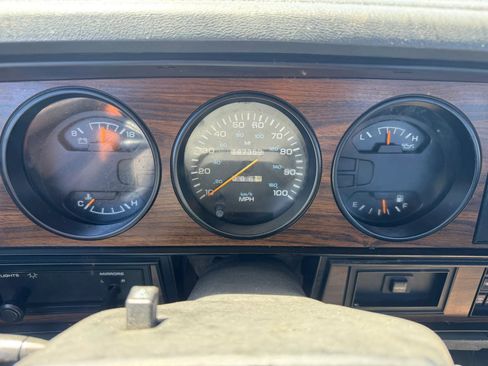 Used 1993 Dodge D/W Truck 250 AWD/4WD image 8