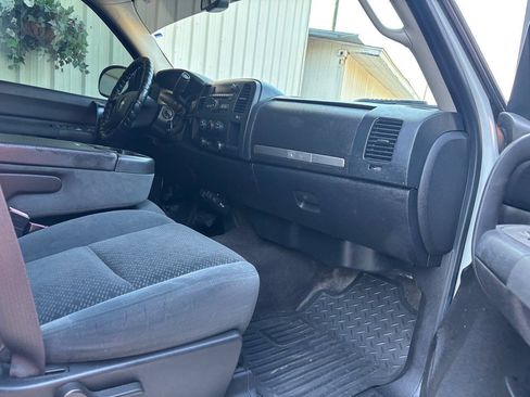 Used 2008 Chevrolet Silverado 1500 LT w/ Power Pack Plus RWD image 8