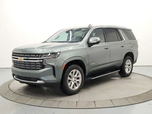Used 2024 Chevrolet Tahoe Premier image 3