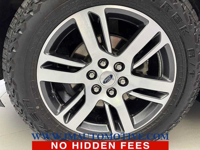 Used 2023 Ford Expedition Max Limited AWD/4WD image 9
