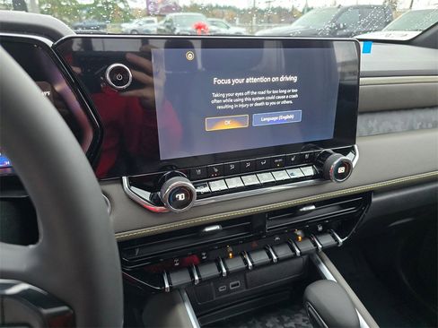 New 2026 Chevrolet Colorado ZR2 w/ Technology Package image 28