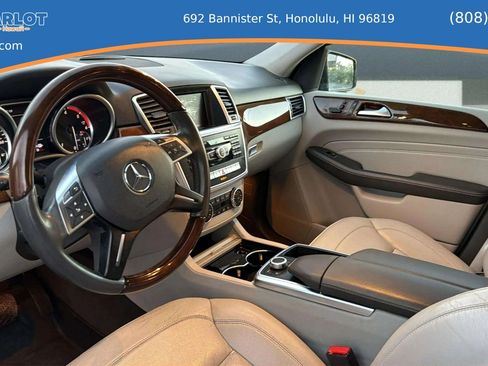 Used 2012 Mercedes-Benz ML 350 BlueTEC 4MATIC image 21