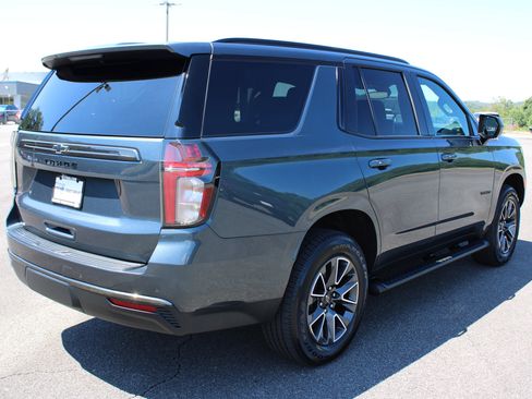Used 2021 Chevrolet Tahoe Z71 image 3