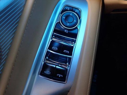 Used 2025 Chevrolet Corvette Z06 image 22