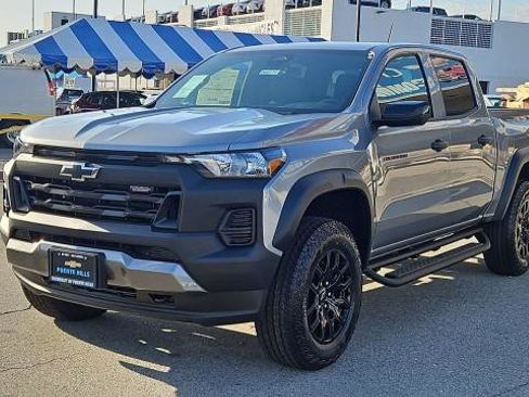 New 2026 Chevrolet Colorado Trail Boss AWD/4WD image 1