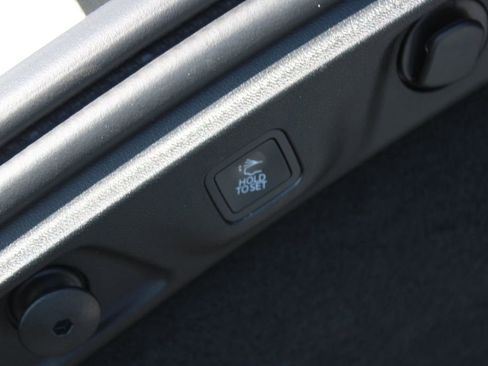 New 2026 Dodge Charger R/T AWD/4WD image 9