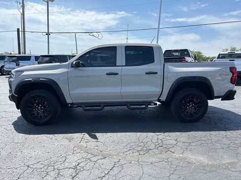 Used 2026 Chevrolet Colorado Trail Boss AWD/4WD image 8