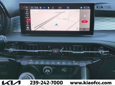 Used 2024 Alfa Romeo Tonale Ti w/ Premium Interior Package image 18