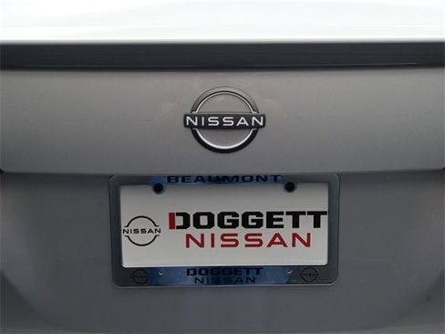 New 2025 Nissan Versa SV w/ Trunk Package image 12