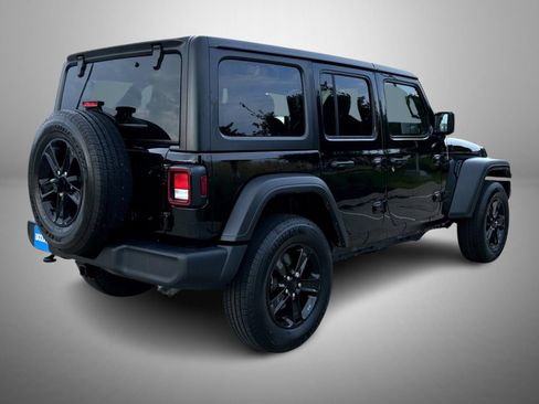 Used 2022 Jeep Wrangler Unlimited Sport AWD/4WD image 5