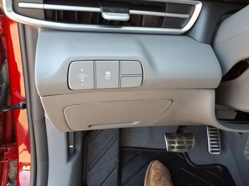 New 2026 Hyundai Elantra Sport w/ Cargo Package FWD image 16