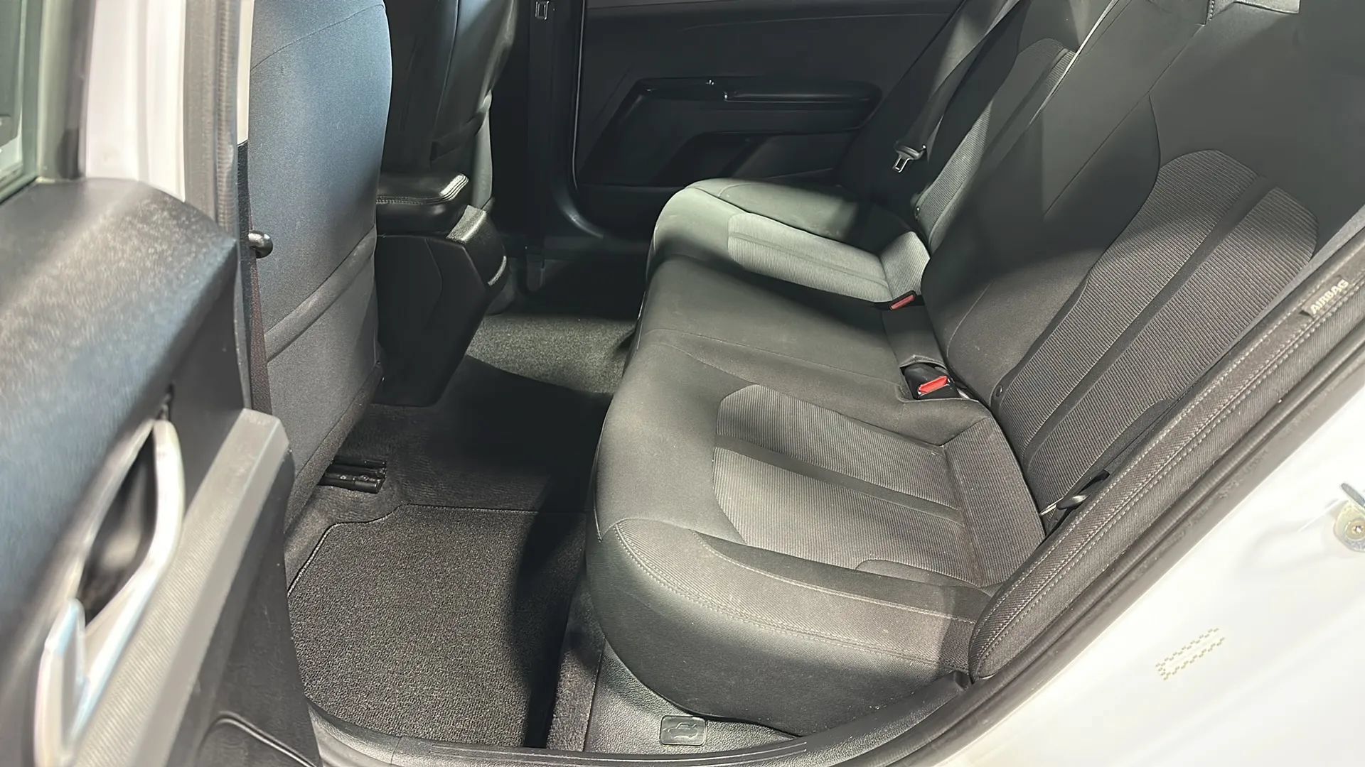 Used 2022 Kia K5 LX FWD image 11