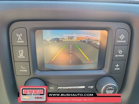 Used 2018 Jeep Compass Latitude w/ Cold Weather Group FWD image 25