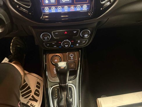 Used 2019 Jeep Compass Limited AWD/4WD image 37