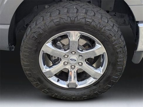 Used 2021 Ford F150 Lariat w/ Equipment Group 502A High image 10