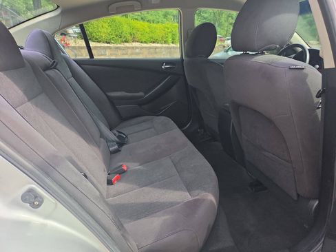 Used 2012 Nissan Altima 2.5 S FWD image 17