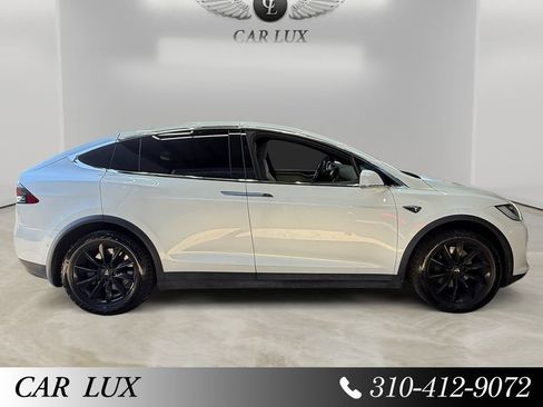 Used 2020 Tesla Model X Long Range AWD/4WD image 6