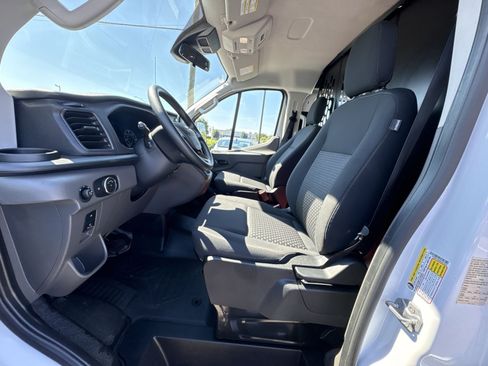 Used 2025 Ford Transit 250 Low Roof w/ Exterior Upgrade Package RWD image 13