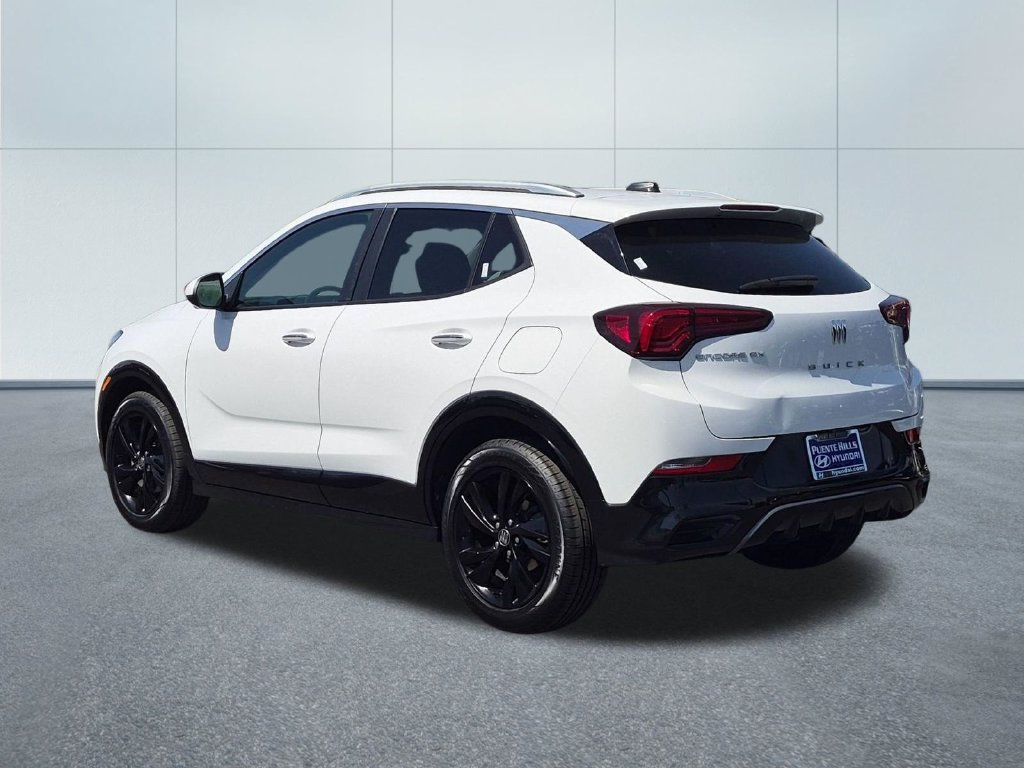 Used 2024 Buick Encore GX Sport Touring w/ Advanced Technology Package FWD image 4