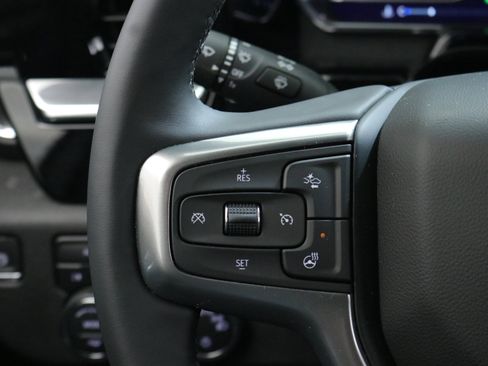 Used 2024 Chevrolet Silverado 1500 LT image 16