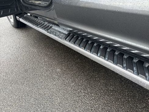 Used 2019 Ford F150 Lariat w/ Equipment Group 502A Luxury image 42